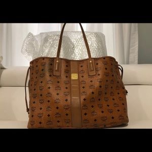 MCM Large Liz Tote